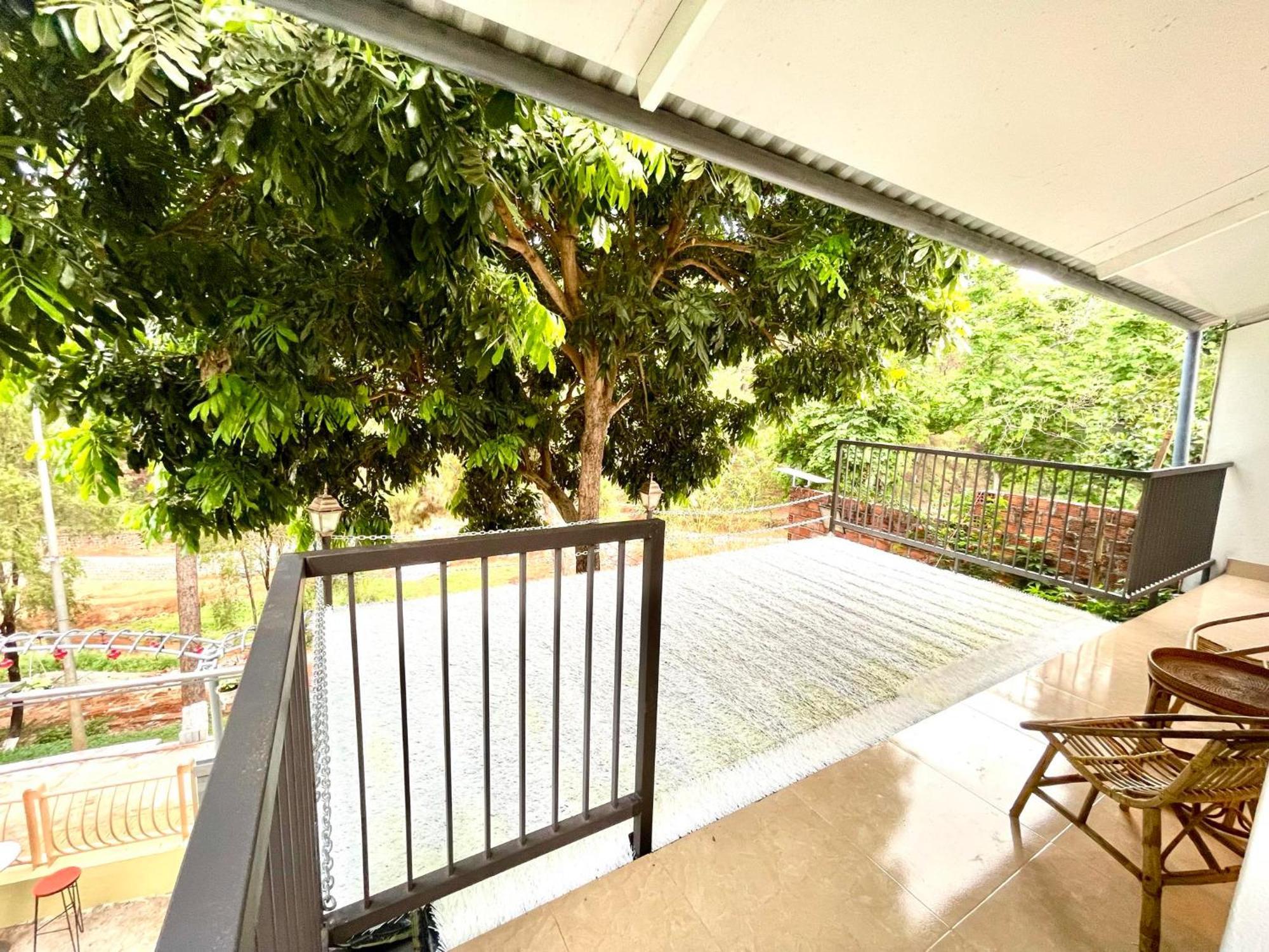 Lake View Homestay Plây Ku Exterior foto